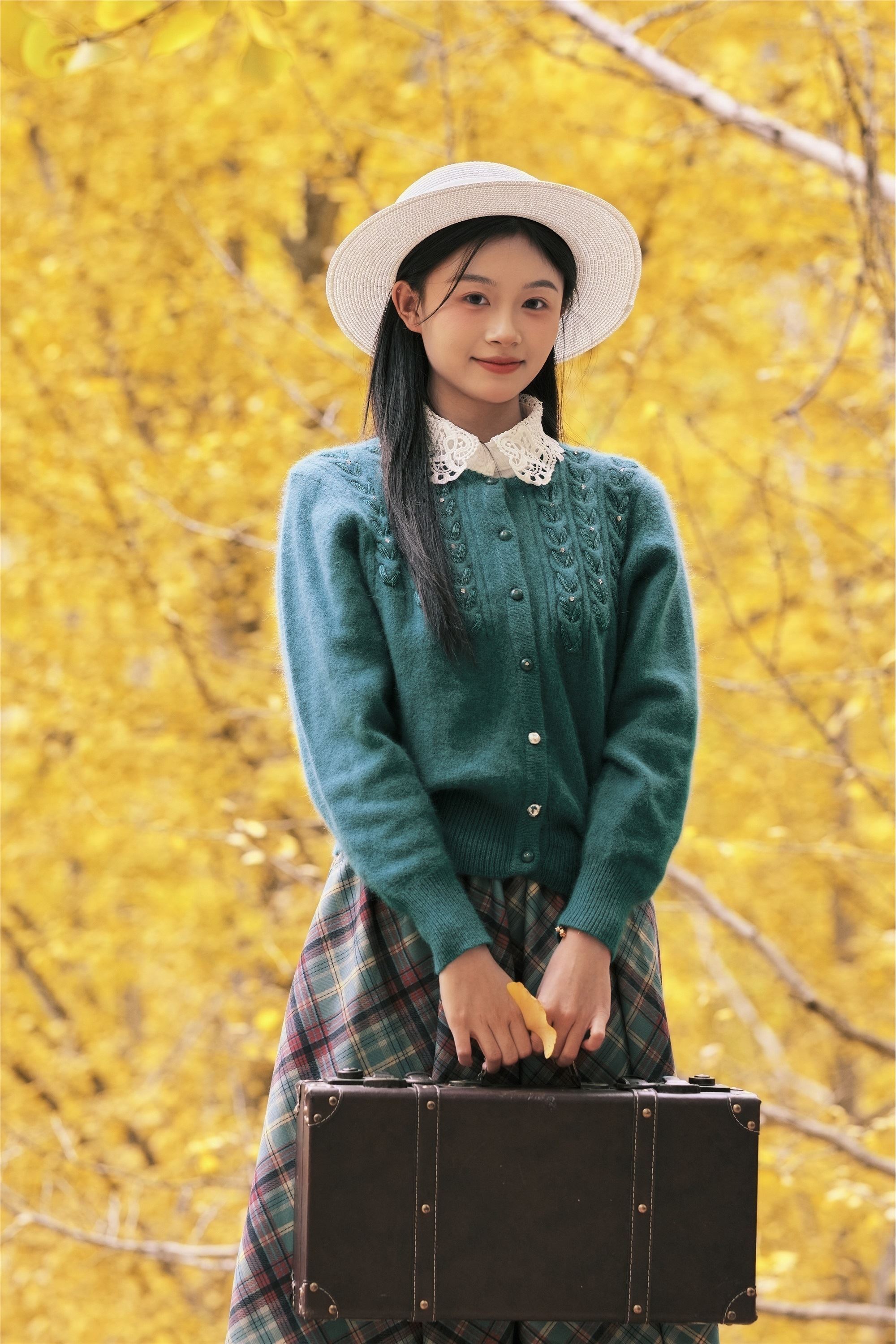 YITUYU艺图语 2025.01.25 复古银杏 小番茄